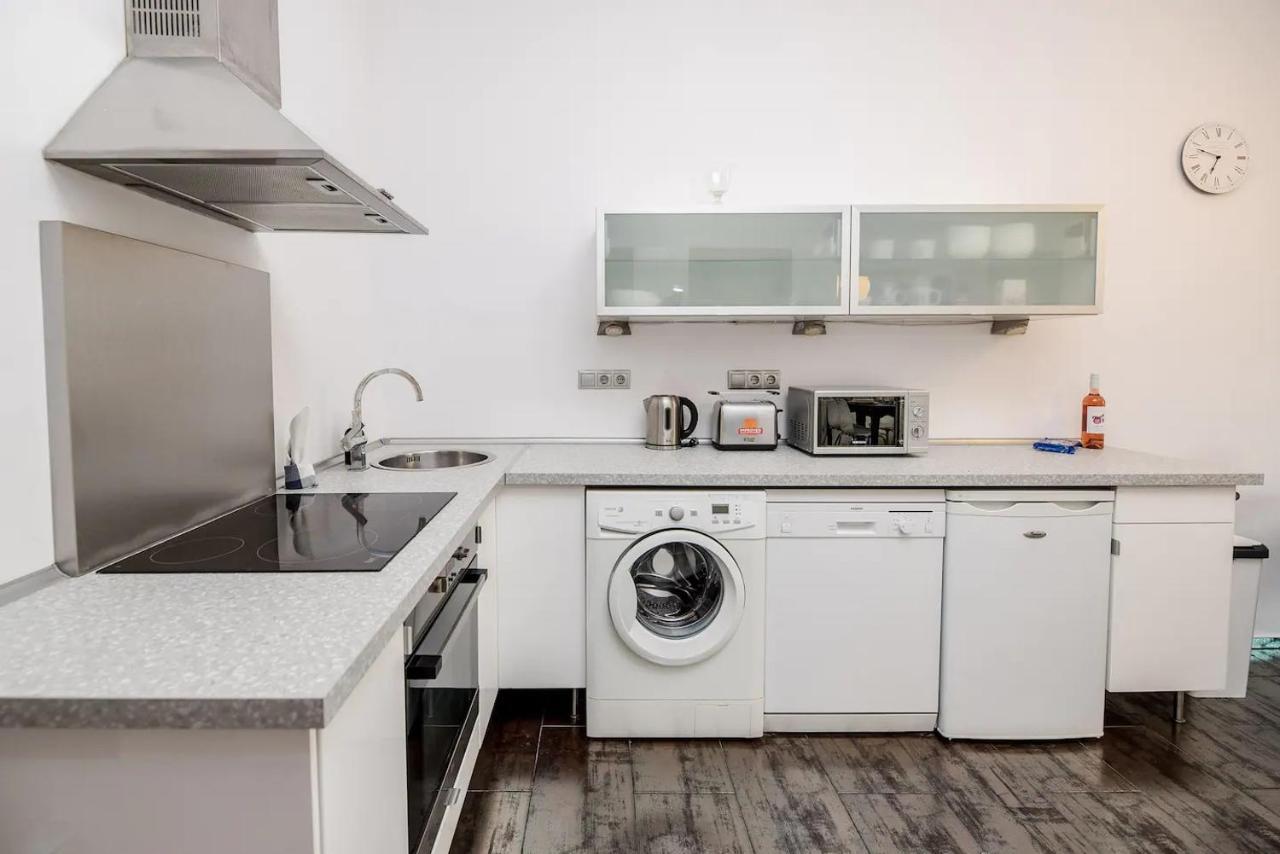 Aparment At The Doorstep Of Vaci Street Budapesta